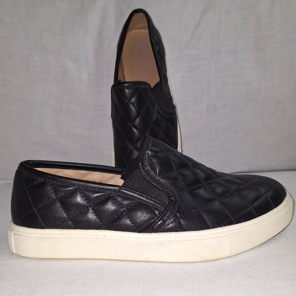 Mountain Sole Shoes‎ Womens 7.5 Casual Slip On Quilted Loafer Black Faux Leather